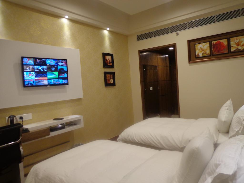 Hotel Taj Princess - Boutique Hotel Delhi  Eksteriør bilde